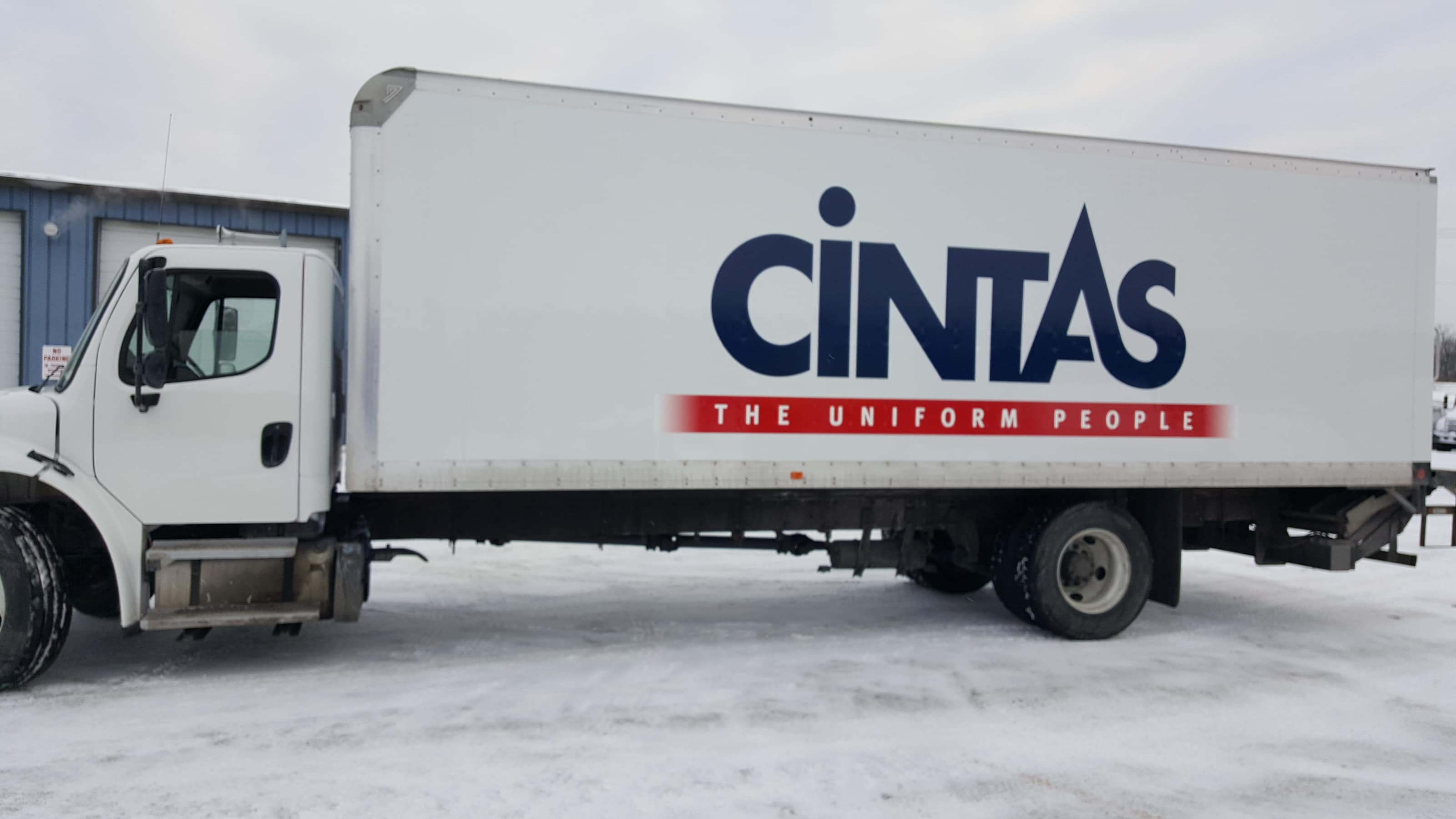 Truck and Trailer Graphics Signs & Lines By Stretch